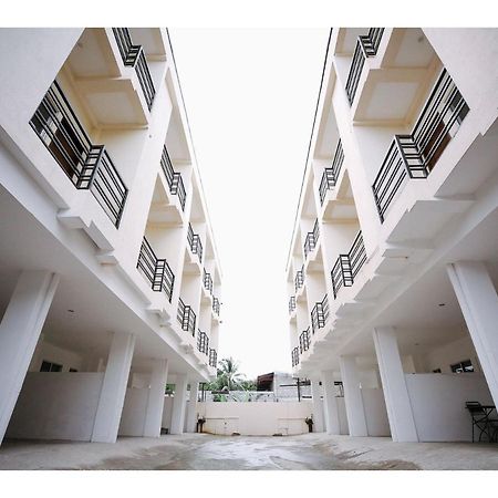 Oyo 789 Abn Residences Bacolod Bagian luar foto