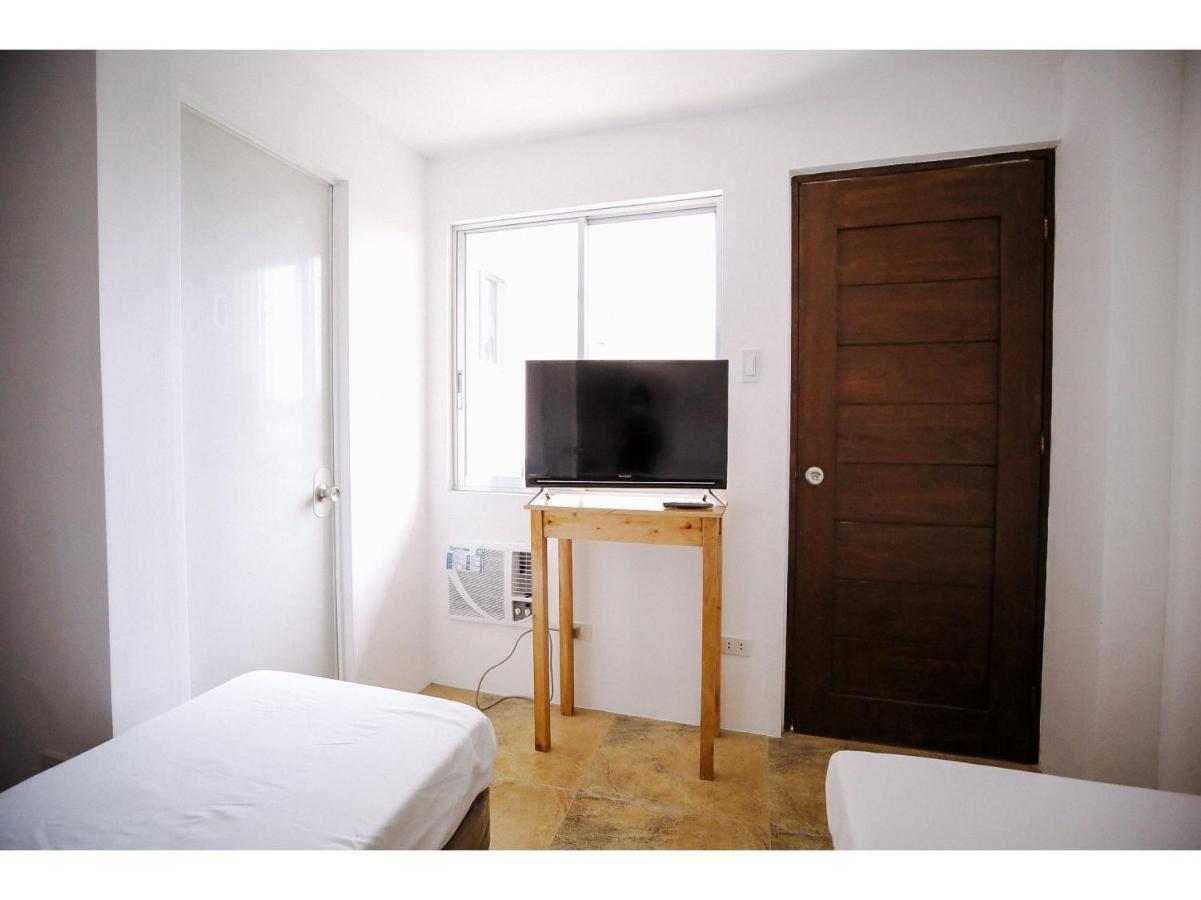Oyo 789 Abn Residences Bacolod Bagian luar foto